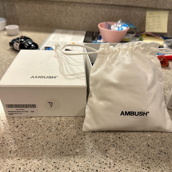 AMBUSH GOLD CHAIN NECKLACE 22’ GOLD - Picture 3 of 5